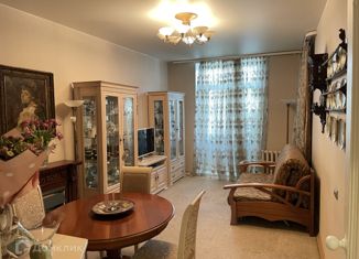 Продается 2-комнатная квартира, 55.5 м2, Санкт-Петербург, Пионерская улица, 63, Пионерская улица