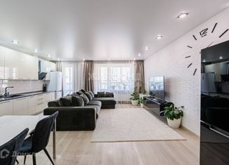 Продаю 3-ком. квартиру, 106 м2, Новосибирск, улица Якушева, 33, улица Якушева