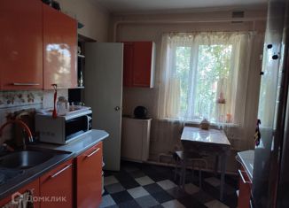 3-ком. квартира на продажу, 80 м2, Миллерово, Локомотивная улица, 7