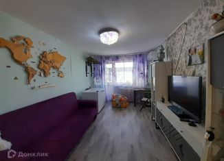 Продам двухкомнатную квартиру, 44.2 м2, Кыштым, улица Соплякова, 3