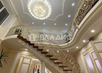 Продажа пятикомнатной квартиры, 180 м2, Челябинск, проспект Ленина, 29А, Советский район