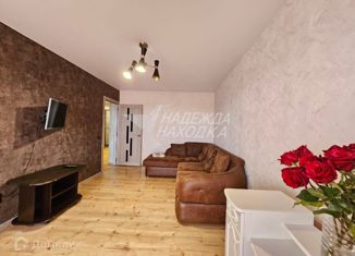 Сдается двухкомнатная квартира, 55 м2, Находка, улица Тимирязева, 1А