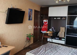 Продаю 3-ком. квартиру, 69 м2, Санкт-Петербург, Сиреневый бульвар, 8к1, Сиреневый бульвар