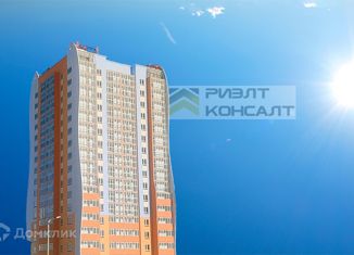 Продам двухкомнатную квартиру, 66.5 м2, Омск, улица Леонида Маслова, 3, ЖК Регата