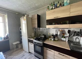 Продается трехкомнатная квартира, 60.8 м2, Череповец, Молодёжная улица, 1А