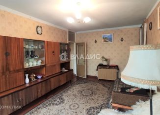 Продается 2-комнатная квартира, 46 м2, Брянская область, улица Бузинова, 3