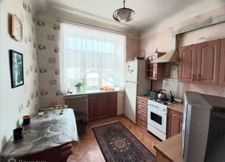 Продается 3-ком. квартира, 85 м2, Уфа, улица Максима Горького, 76, жилой район Черниковка