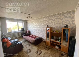 Трехкомнатная квартира на продажу, 58 м2, посёлок Саракташ, Заводская улица, 69А