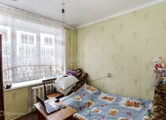 Двухкомнатная квартира на продажу, 29 м2, Осинники, улица 50 лет Рудника, 8