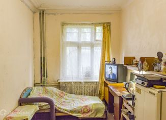 Продам 1-ком. квартиру, 11.8 м2, Вологда, улица Ветошкина, 117