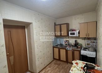 Продается двухкомнатная квартира, 47.6 м2, Омск, улица Бархатовой, 3/1, Советский округ