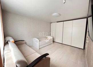 Продам однокомнатную квартиру, 30 м2, Сарапул, улица Азина, 45