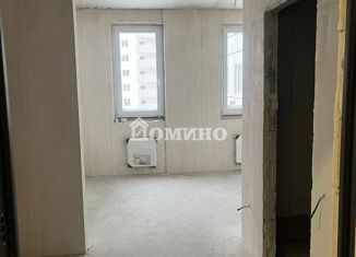 Продается 1-комнатная квартира, 27.7 м2, Тюменская область, Ставропольская улица, 95