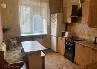 Продаю 2-комнатную квартиру, 55.7 м2, Нижегородская область, улица Чкалова, 41