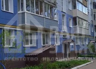 Продажа 3-комнатной квартиры, 58 м2, Калужская область, улица Подвойского, 35
