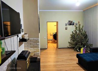 Продам двухкомнатную квартиру, 65 м2, Крымск, улица Ленина, 31В