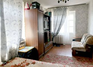 Продаю однокомнатную квартиру, 30.1 м2, Новосибирск, улица Бурденко, 56, улица Бурденко