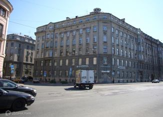 Продается четырехкомнатная квартира, 121.55 м2, Санкт-Петербург, улица Правды, 22, метро Звенигородская