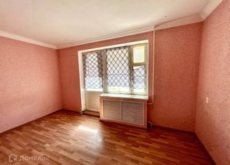 Однокомнатная квартира на продажу, 33.8 м2, Прохладный, улица Карла Маркса, 2/3