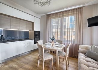 Продажа 2-комнатной квартиры, 57.2 м2, Санкт-Петербург, Петровский проспект, 24к3, метро Крестовский остров