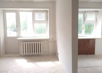 Продажа трехкомнатной квартиры, 42.3 м2, Алтайский край, Брестская улица, 8