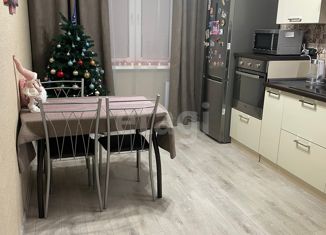 Двухкомнатная квартира на продажу, 48 м2, Арамиль, улица Текстильщиков, 3Б