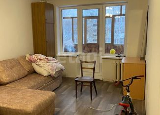 Продается однокомнатная квартира, 30.7 м2, Челябинская область, улица Пугачёва, 2