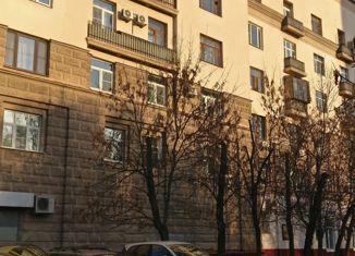 Продажа трехкомнатной квартиры, 100 м2, Москва, улица Костякова, 10, улица Костякова