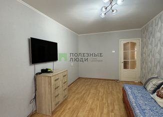 Аренда двухкомнатной квартиры, 47 м2, Коми, Коммунистическая улица, 79