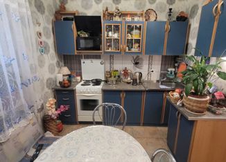 Продаю 1-ком. квартиру, 42 м2, Санкт-Петербург, площадь Льва Мациевича, 1, площадь Льва Мациевича