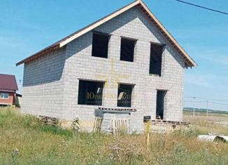 Продается дом, 211 м2, поселок городского типа Уруссу, улица Тимура Мажитова