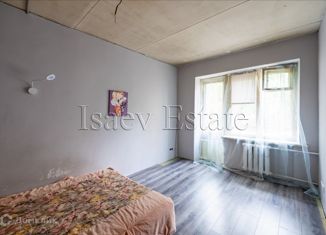 Продам двухкомнатную квартиру, 43 м2, Москва, бульвар Генерала Карбышева, 6к1, бульвар Генерала Карбышева