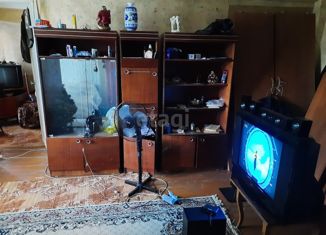 Продаю 2-комнатную квартиру, 42 м2, посёлок Молочные Дворы, Юбилейная улица, 11