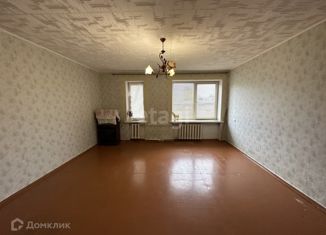 Продажа 1-комнатной квартиры, 51.6 м2, Боровичи, Устюженская улица, 5А