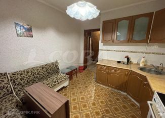 Продажа 4-комнатной квартиры, 94.4 м2, посёлок городского типа Боровский, улица Мира, 1