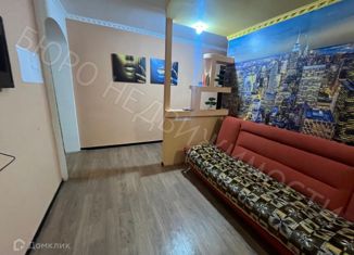 Трехкомнатная квартира на продажу, 56 м2, Балашов, улица 30 лет Победы, 137