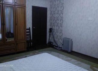 Продаю двухкомнатную квартиру, 75.1 м2, Санкт-Петербург, проспект Обуховской Обороны, 138к2, метро Обухово