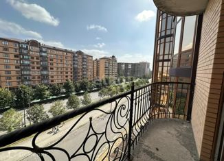 Продается 3-комнатная квартира, 113 м2, Ингушетия, площадь Алания, 1