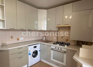 Продаю пятикомнатную квартиру, 180 м2, Севастополь, улица Адмирала Макарова, 4В