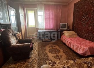 Продается 1-комнатная квартира, 41.8 м2, поселок городского типа Маслова Пристань, улица 72-й Гвардейской Дивизии, 82