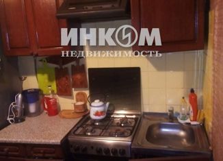 Сдача в аренду 3-ком. квартиры, 54 м2, Москва, Оборонная улица, 6, Оборонная улица