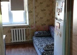 Продаю 1-ком. квартиру, 13 м2, Новороссийск, улица Михаила Борисова, 15
