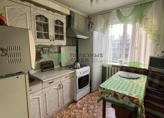 Продажа трехкомнатной квартиры, 62 м2, Курганская область, Чернореченская улица, 119
