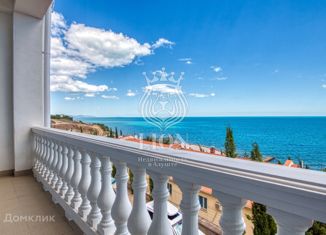 Продам 2-ком. квартиру, 61.5 м2, поселок Семидворье, Курортный переулок, 3