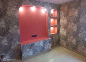 Продаю двухкомнатную квартиру, 36.6 м2, поселок городского типа Знаменка, улица 7 Ноября, 8