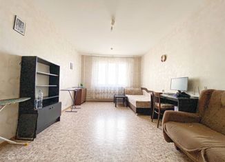 Продаю комнату, 93 м2, Санкт-Петербург, Богатырский проспект, 48к1, муниципальный округ № 65