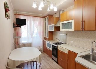 Трехкомнатная квартира на продажу, 95 м2, Рязань, улица Зубковой, 18к5