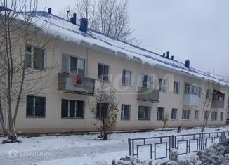 2-ком. квартира на продажу, 44 м2, посёлок городского типа Боровский, Ленинградская улица, 6