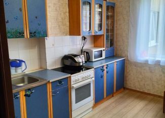 Продажа 3-ком. квартиры, 72 м2, Белгородская область, микрорайон Восточный, 8