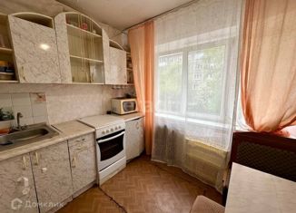 Продаю двухкомнатную квартиру, 42.5 м2, Ачинск, 5-й микрорайон, 11